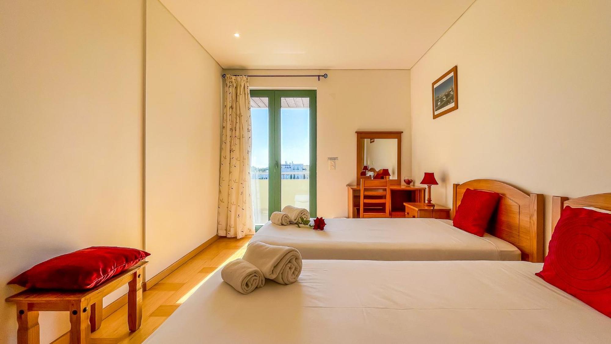 Aquamar Sunset T2 By Hsr Marina Vilamoura Quarteira Exterior photo